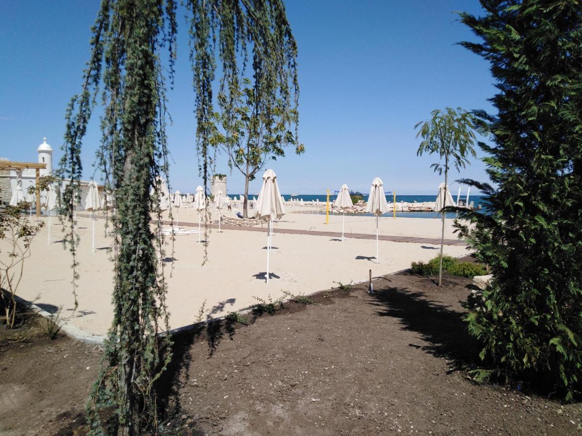 Private Apartment In Saint Elena 圣君士坦丁和海伦那 外观 照片