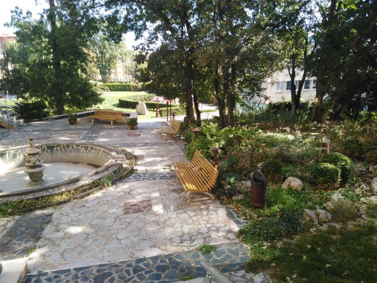 Private Apartment In Saint Elena 圣君士坦丁和海伦那 外观 照片