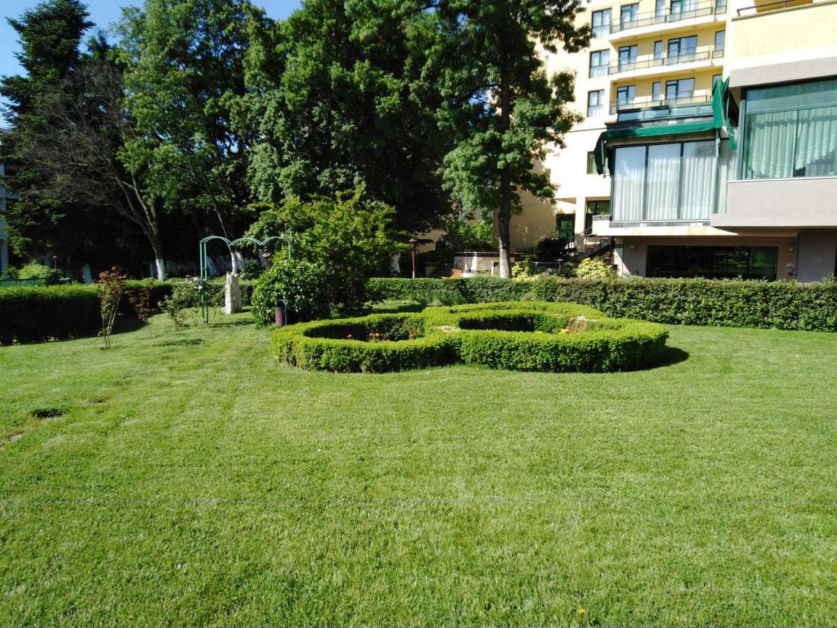 Private Apartment In Saint Elena 圣君士坦丁和海伦那 外观 照片